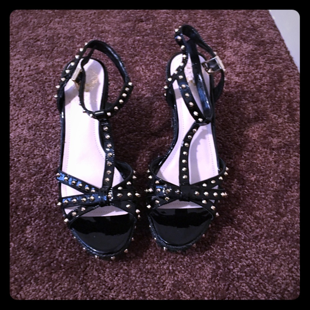 Vince Camuto Wedge
